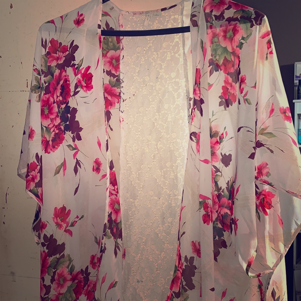 Flower kimono cover